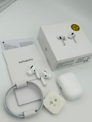Apple AirPods Pro (2nd Gen) with MagSafe Charging Case – Enhanced Noise Cancellation & USB-C/MagSafe